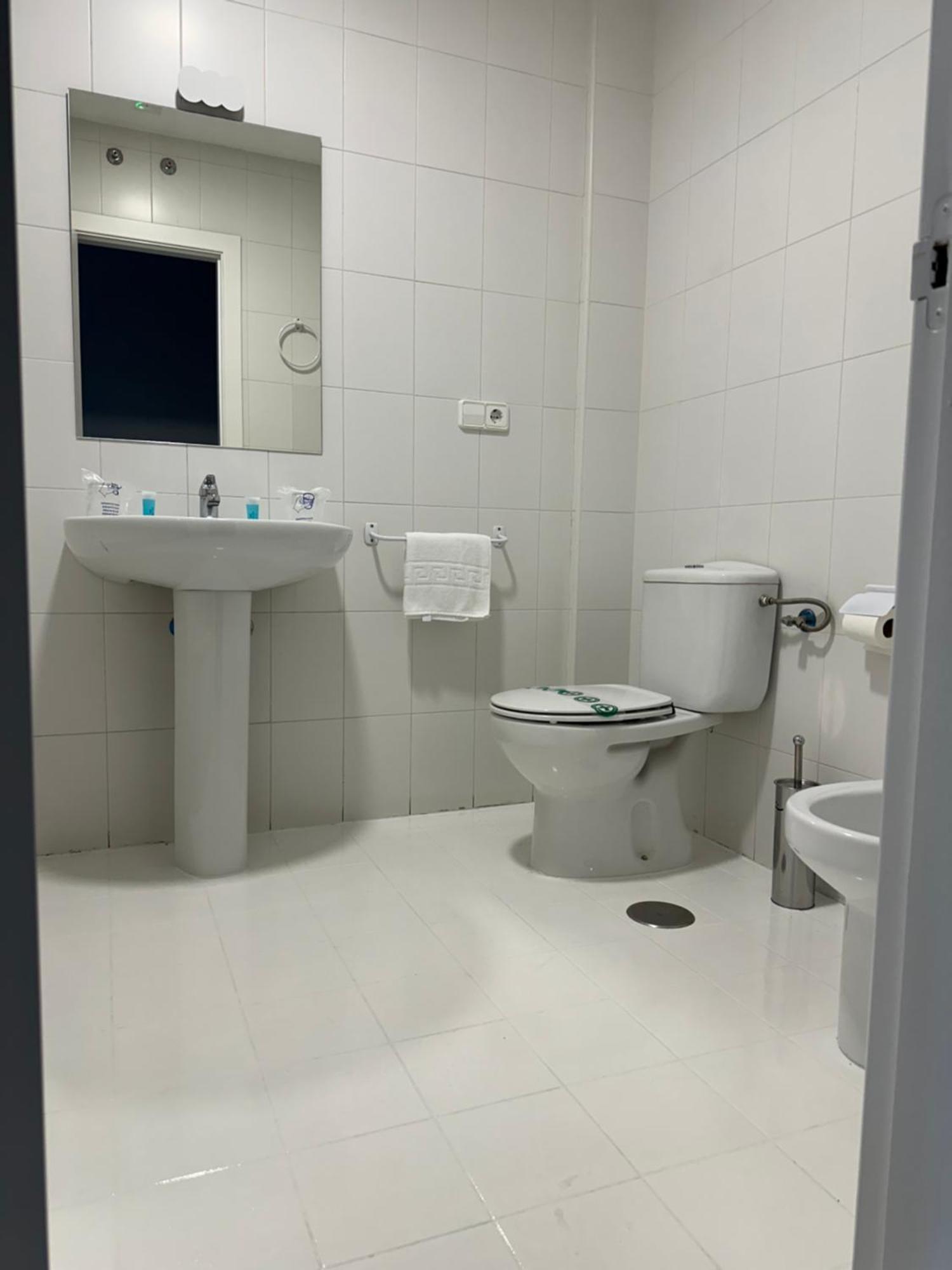 Hotel Vanity Zamora Ngoại thất bức ảnh